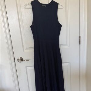 Elegant Blue Sleeveless Dress